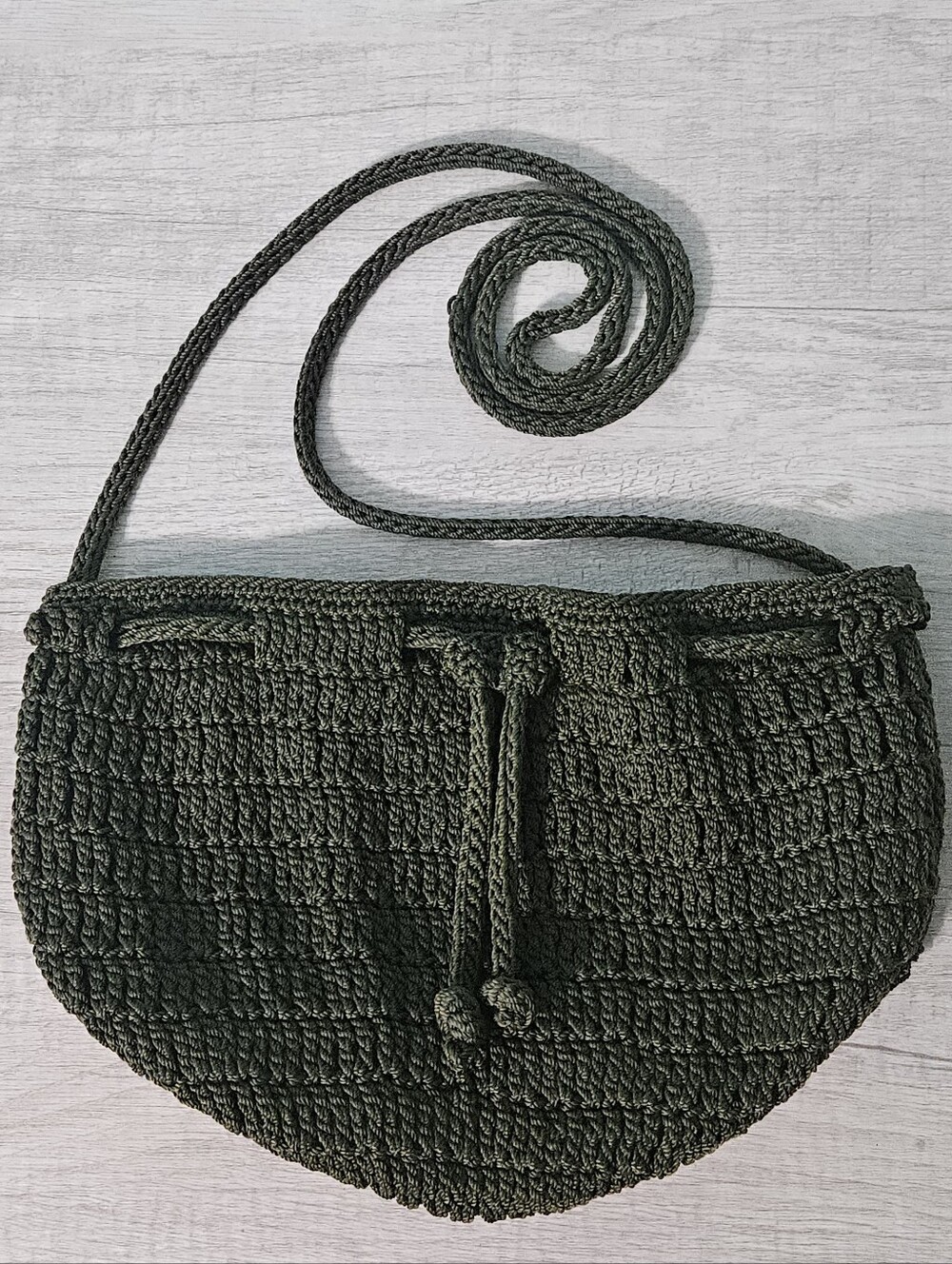 Vintage Y2K Mudd Olive Green Crochet Drawstring Crossbody Bag